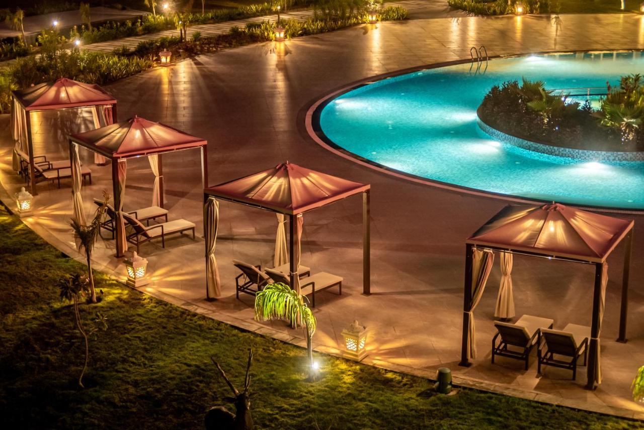 Hawthorn Suites By Wyndham Dwarka Kültér fotó