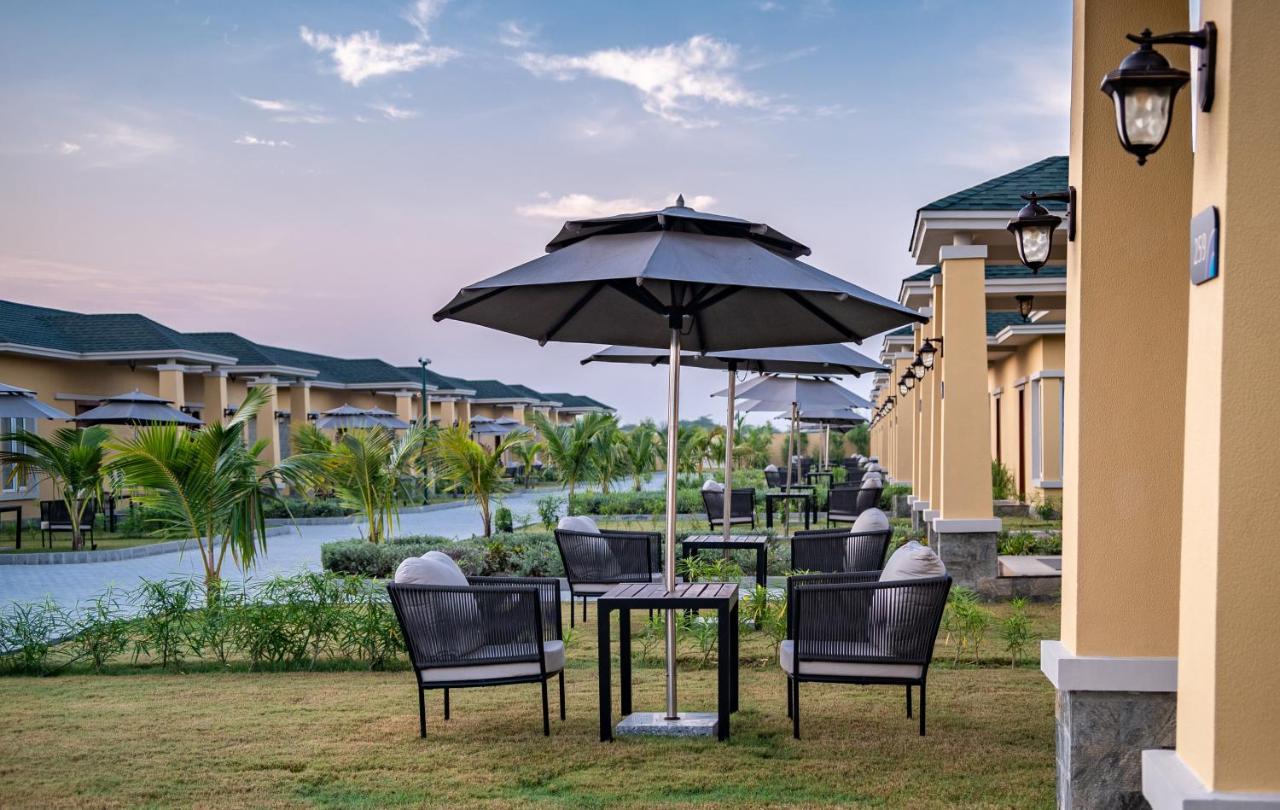 Hawthorn Suites By Wyndham Dwarka Kültér fotó