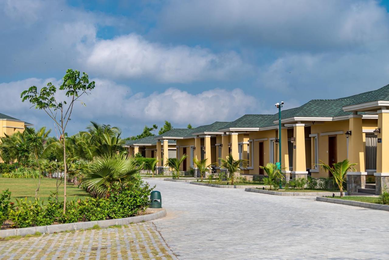 Hawthorn Suites By Wyndham Dwarka Kültér fotó
